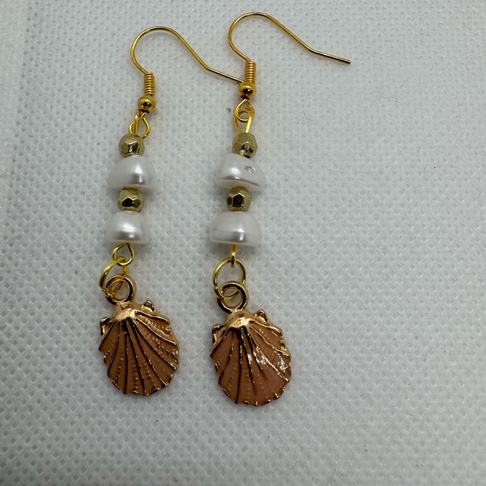 Elegant Gold and White Shell Earrings